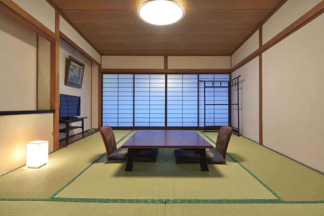 Matsunoi Ryokan Kusatsu  Exterior foto